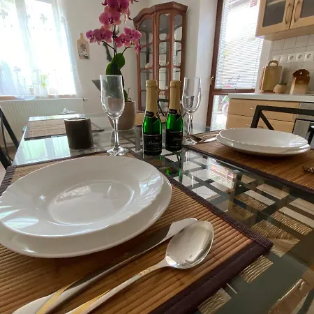 Apartamento Apartman U Jezu *
